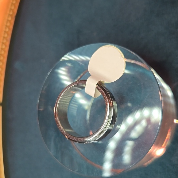 Black and Silver Stainless Steel Spinner Ring Brand New - Picture 4 of 5